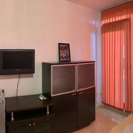 Stamopolu Parter * 普里莫尔斯科